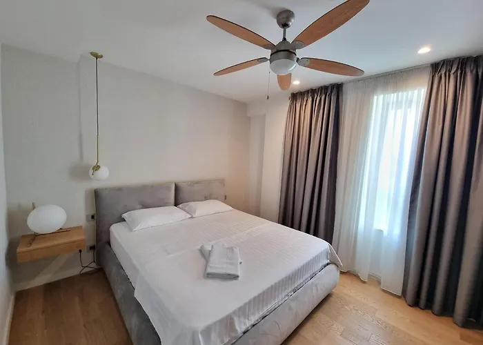 Creative & Luxury New Of Apartment *