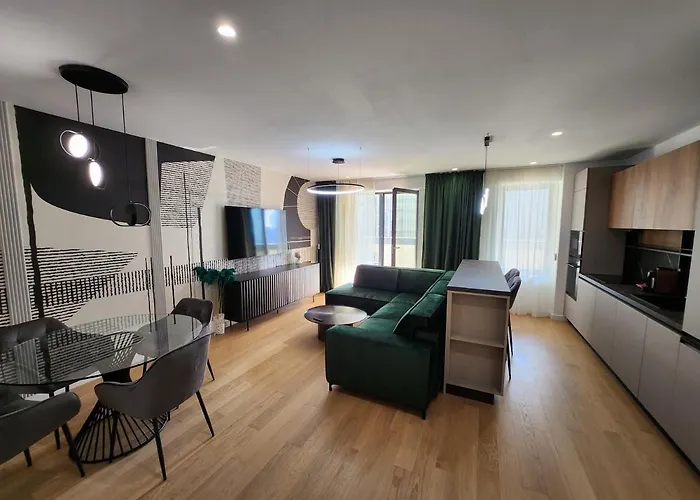 Creative & Luxury New Of *