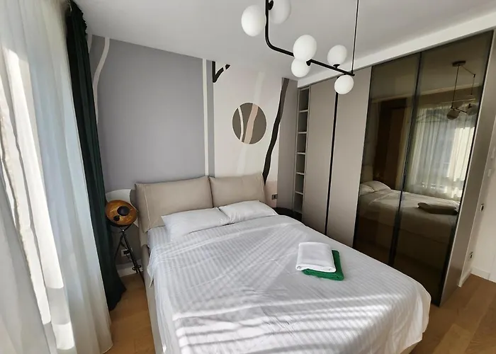 Creative & Luxury New Of Apartment
