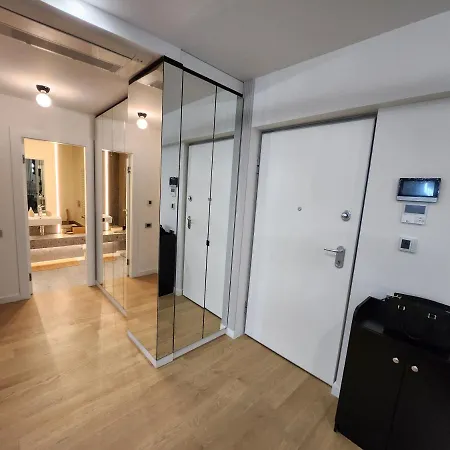 Apartman Creative & Luxury New Of Bukarest