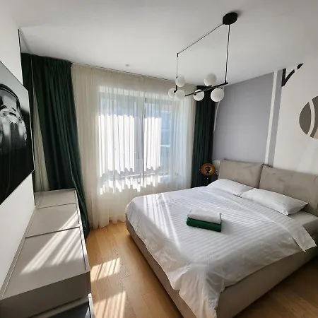 Creative & Luxury New Of